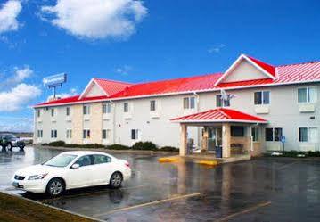 Howard Johnson By Wyndham West Fargo ภายนอก รูปภาพ